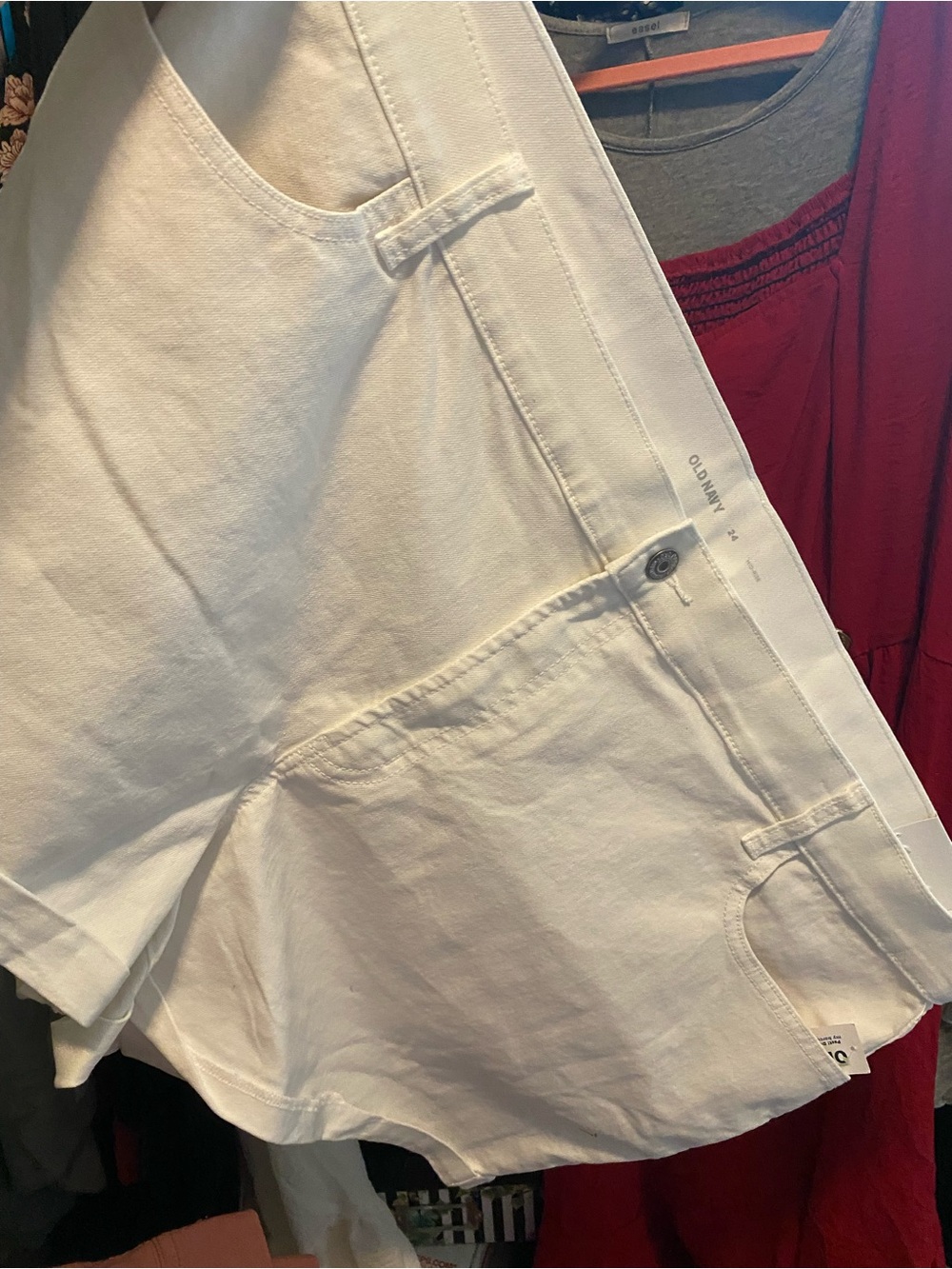Old Navy White Women's Bermuda Shorts